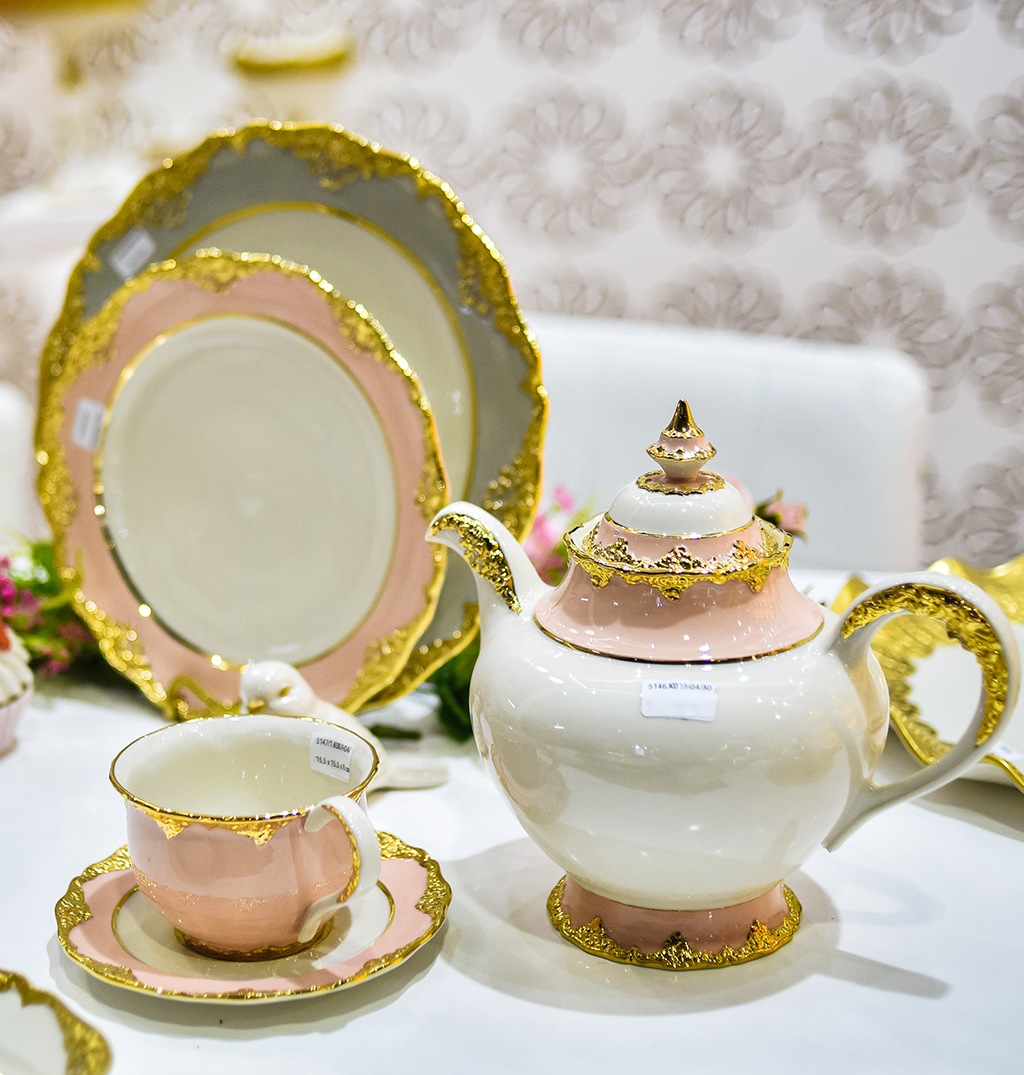 Gifts & Lifestyle Middle East - Table Decoration and Accessories